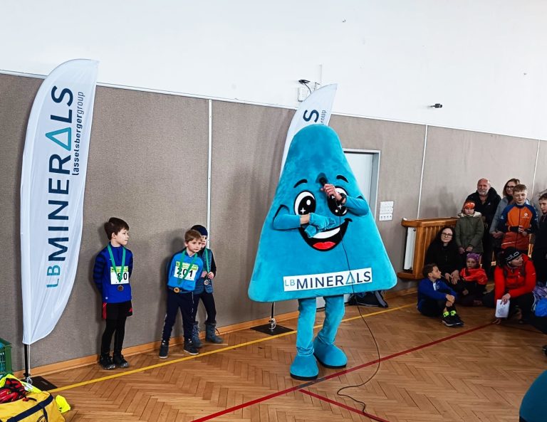Fotogalerie: HomeRun Kyšice spojil mladé i zkušené běžce